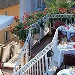 Ξενοδοχείο Raphael - Relais & Chateaux 5*