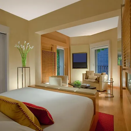 Hotel Raphaël - Relais&châteaux Rome