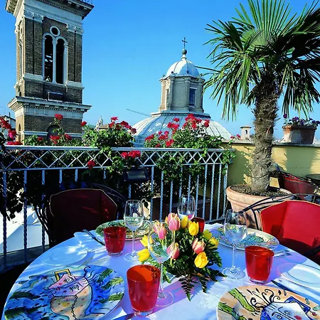 Szálloda Raphael - Relais & Chateaux 5*
