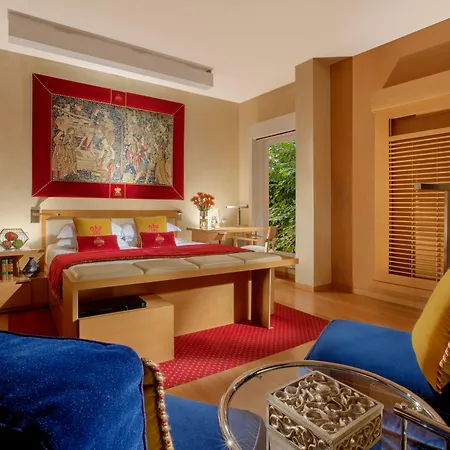 Hotel Raphael - Relais & Chateaux