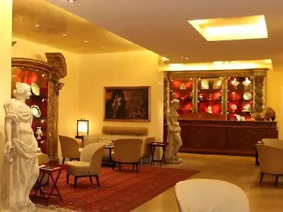 Hotel Raphael - Relais & Chateaux 5*